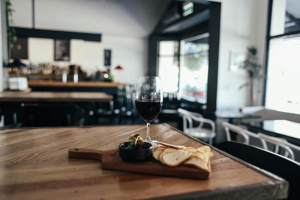 Comment réussir un risotto crémeux en utilisant des ingrédients bon marché ?